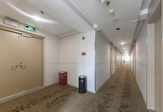 Lain-lain 5 HanTing Hotel (Foshan Lecong Louvre Furniture Mall)