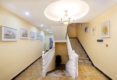 Others 7 Romantic Full House Theme Inn