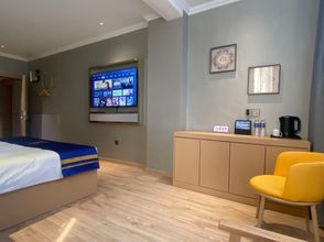 อื่นๆ 4 Super 8 Collection Hotel (Lianyungang High-speed Railway Station Food Pedestrian Street)