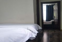 Khác 4 Du Shi 118 (Jinan University)