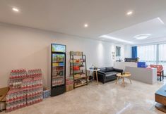 อื่นๆ 3 Zeus E-Sports Apartment