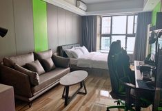 Others 4 9 E-sports Hotel (Zhengzhou Longzihu Metro)