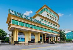 Lainnya 6 Holiday Hotel