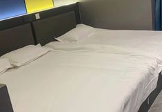 Others 6 v E-sports hotels