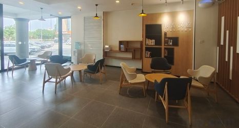 Others 2 HanTing Hotel (Xi'an Yanliang Zhongfei)