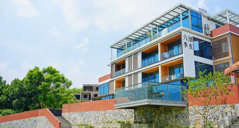 Others 2 SIX SEASONS OF LIFE