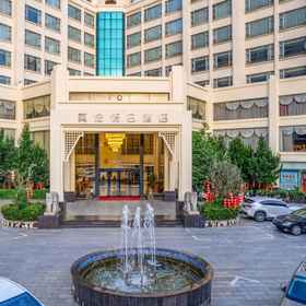 Hotel Exterior 1 โรงแรมฮอลิเดย์ อินน์ เอ็กซ์เพรส (สถานีรถไฟ Zhanjiang West, วิทยาลัยช่างเทคนิค, วิทยาเขต Mazhang), โรงแรม & ที่พัก ซูเหวินเซี่ยน