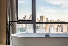 Lain-lain 4 Deer's Return - Riverside Summer Homestay (Beibin Road)