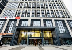 Others 2 Lakeview Peninsula Hotel (Zhengzhou Longzihu University Town Subway Station)