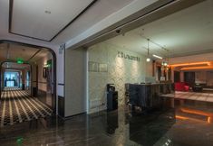 Others 4 Dazzle Peaks lotel