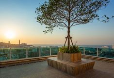 기타 4 City Garden Tower Condominium