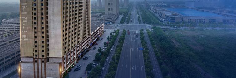 기타 Earl Family Hotel