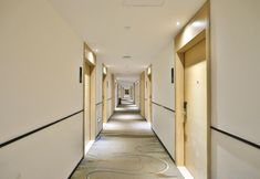 Others 6 City Comfort Inn Hotel (Changchun Puyang Street FAW Auto Trade City)