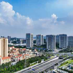 Hotel Exterior1QING SHI · HOTLE,黄埔港站飯店