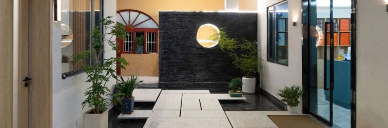 Others Heyi Shanyin Homestay (Linyishan Huaqing Palace)