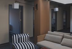 Khác 7 Unico Community