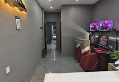 Others 5 Jingjie E-Sports Hotel (Chunjiang Langyue)