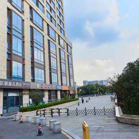 Hotel Exterior 1 UniCiti Hotel(Xueze Road Subway Station), Marcopolo Tiles Hotels