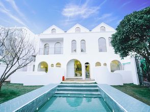 其他 4 Three Penguins Inn