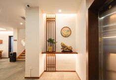 Lainnya 3 Yijia Shuyuan (Millennium City Park Wansui Mountain Wuxia City South Gate)