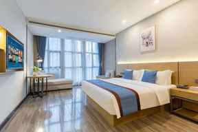 Rezen Select Hotel (Zunyi Bozhou Majiawan Roundabout)