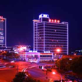 Hotel Exterior 1 Khách sạn Tế Nam Jier, Khách sạn Jinjiang Inn Jinan Yingxiongshan Road36.625872