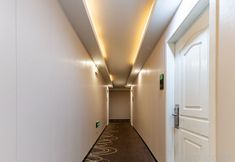 Others 4 Qingzhu Hotel (Shanghai Nanjing East Road The Bund Subway Station)