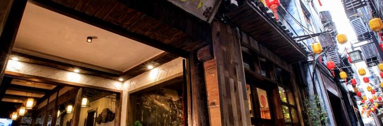 Others Happy Utopia B&B (Fenghuang Ancient City Nanhua Branch)