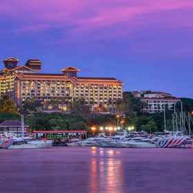 Hotel Exterior 1 Four Seasons Ocean Courtyard Hotel Sanya, 뷰티 크라운 그랜드 극장 호텔