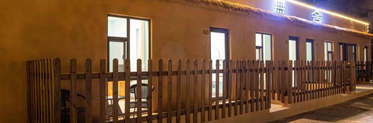 Others Wushe・Play Huajing Family Resort Dock (Dunhuang Mingsha Mountain and Crescent Moon Spring)