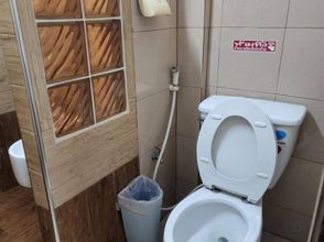 Others 4 Noy's House