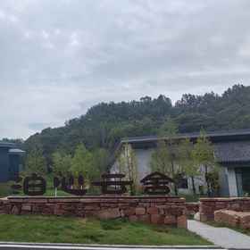 Hotel Exterior 1 Passing-Cloud Resort Secluded Villa, Shihe Qu Hotels