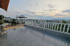 Others Mingju Homestay (Xi'an Zhonggulou Huimin Street)