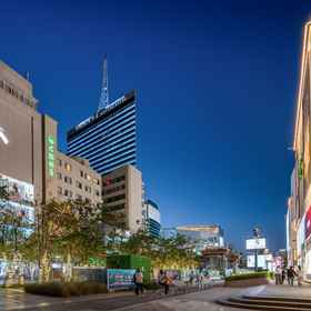 Hotel Exterior 1 トトロエルフホテル（昆明旧市街南屏街支店）, 翠湖公園 ホテル