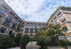 Others 2 Stayat Hotel