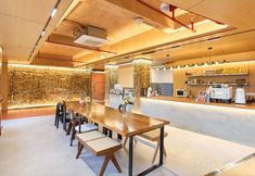 其他 7 Depth Youth Hostel