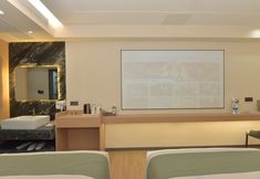 Others 7 Senman Hotel (Guiyang Railway Station Wanxiangcheng)