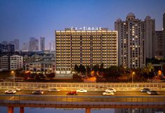 Others 6 Cloud Four Seasons Prestige Hotel (Dalian Xixi Road Subway Station Branch)