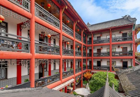 Others Wenjun Courtyard Hotel (near metro station, English-speaking service, travel agency)