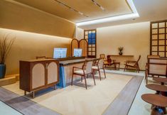 Others 7 Zhanghe Hotel