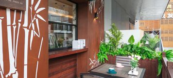 อื่นๆ 4 Compaq Hotel