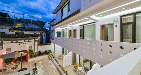 Others 2 Meijiayuan Light Luxury Scenic Courtyard-Style Hotel (Dali Ancient City South Gate)