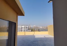 Others 6 Song & Shine Inn