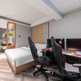 Hotel Exterior 1 Yunqi Hotel (RT-Mart Guogou Plaza), Yongqiao Qu Hotels