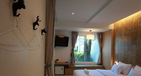 Lain-lain 2 Baan Sinn