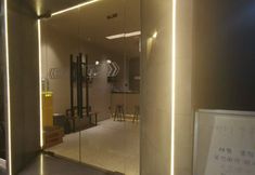 Others 4 Goodnight Hotel (Gongbei Port store, Zhuhai)