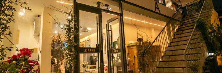 Others Liangyi Hostel by Luoyang’s Liren Alley