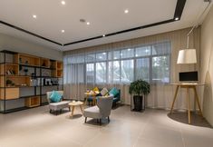 Khác 4 Home Inn Selected