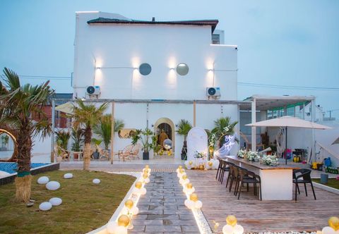 Others Left bank•la vie Pool Resort