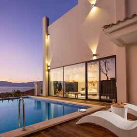 Logo 1 VALATOMS Fanlatu Homestay (Chengjiang Fuxian Lake), Xinping Yizu Daizu Zizhixian Hotels